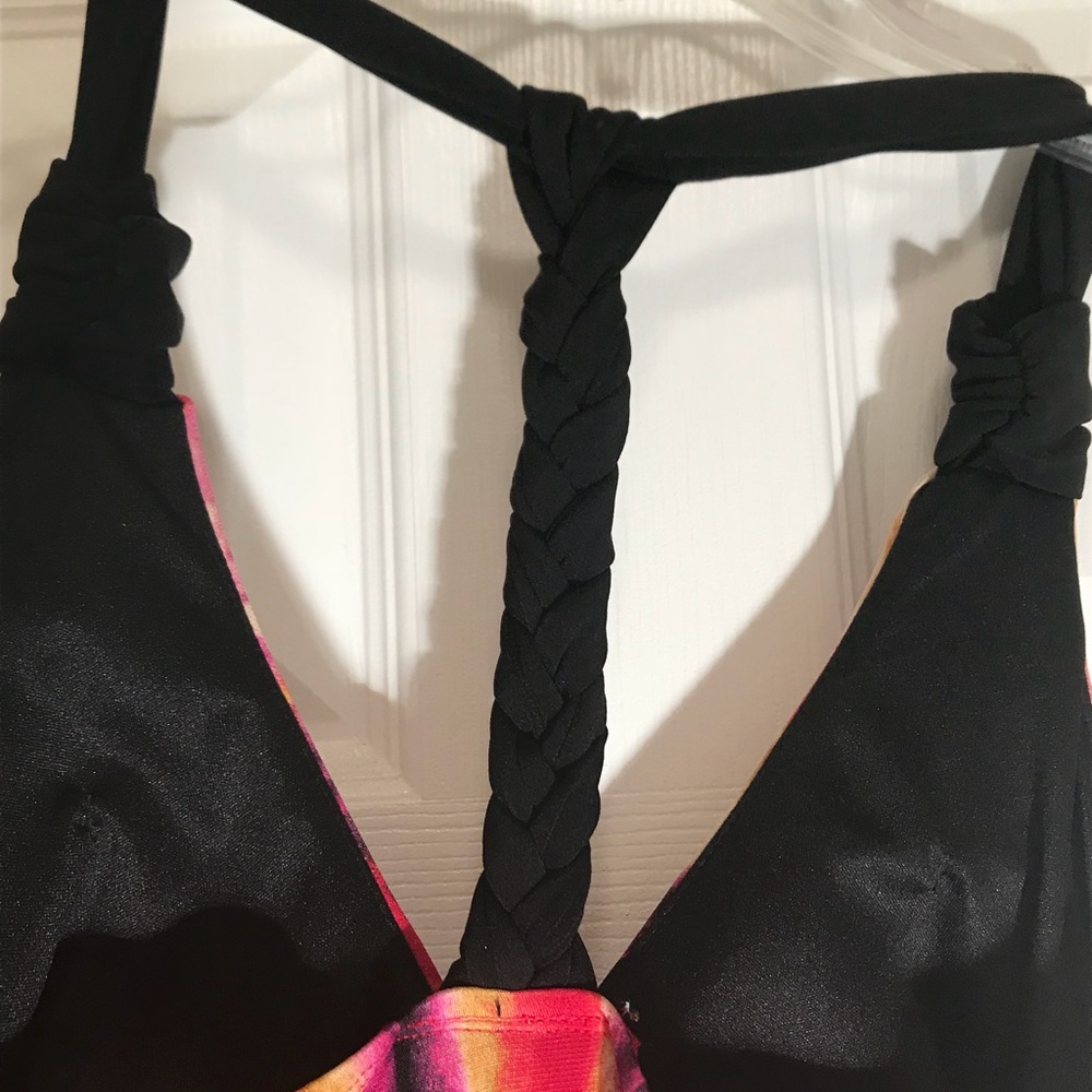 Multi-Colored Dress. - Picture 2 of 5